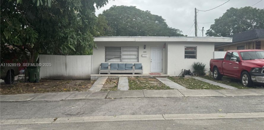 Casa en Miami, Florida 2 dormitorios, 78.87 m2 № 2034919