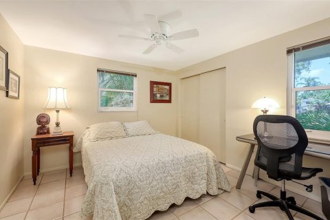 Villa ou maison à vendre à Sarasota, Floride: 2 chambres, 125.51 m2 № 1802966 - photo 14