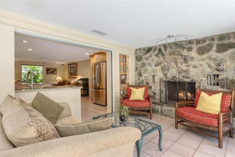 Villa ou maison à vendre à Sarasota, Floride: 2 chambres, 125.51 m2 № 1802966 - photo 4