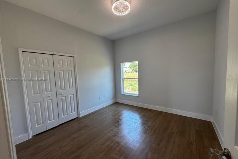 House in Sebring, Florida 3 bedrooms № 2044066 - photo 16