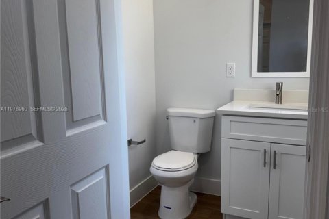 House in Sebring, Florida 3 bedrooms № 2044066 - photo 14