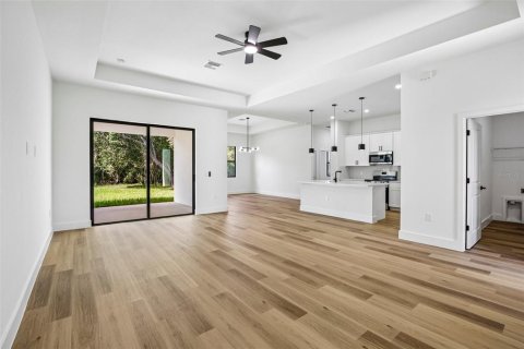 Villa ou maison à vendre à North Port, Floride: 3 chambres, 173.63 m2 № 2349656 - photo 6