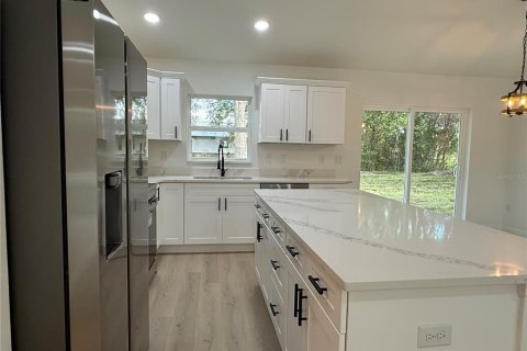 Casa en venta en Summerfield, Florida, 3 dormitorios, 130.06 m2 № 1913661 - foto 6