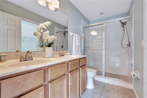 Townhouse in Winter Garden, Florida 2 bedrooms, 137.12 sq.m. № 2386029 - photo 14