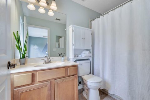 Townhouse in Winter Garden, Florida 2 bedrooms, 137.12 sq.m. № 2386029 - photo 17
