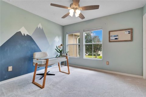 Townhouse in Winter Garden, Florida 2 bedrooms, 137.12 sq.m. № 2386029 - photo 15
