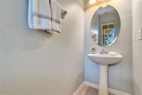 Townhouse in Winter Garden, Florida 2 bedrooms, 137.12 sq.m. № 2386029 - photo 12