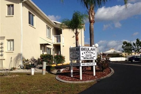 Condominio en alquiler en Punta Gorda, Florida, 2 dormitorios, 97.18 m2 № 1616642 - foto 1