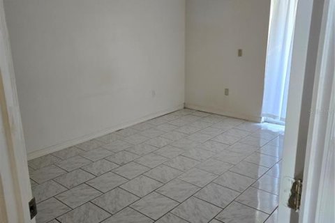 Condominio en alquiler en Punta Gorda, Florida, 2 dormitorios, 97.18 m2 № 1616642 - foto 11