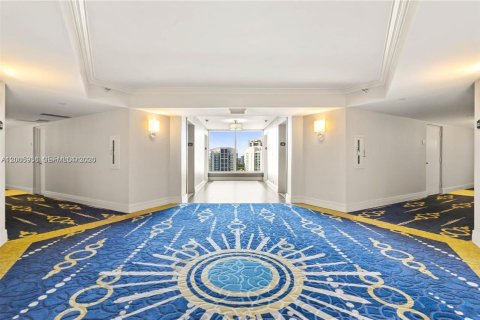 Copropriété à louer à Aventura, Floride: 2 chambres, 109.72 m2 № 2074125 - photo 16