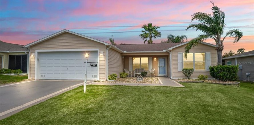Villa ou maison à The Villages, Floride 3 chambres, 129.32 m2 № 1609257