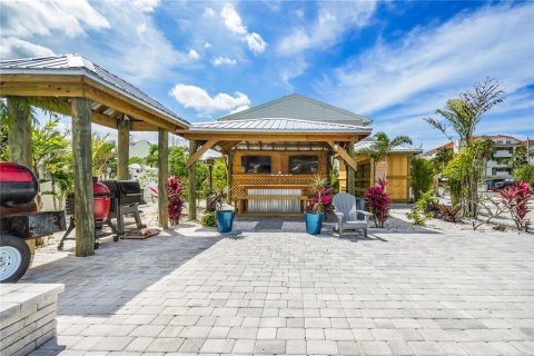 Townhouse in Apollo Beach, Florida 2 bedrooms, 89.19 sq.m. № 1912240 - photo 19