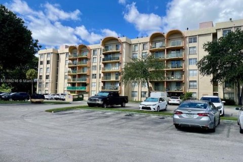 Condo in Miami, Florida, 1 bedroom  № 2014658