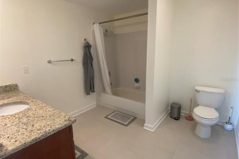 Copropriété à louer à Tampa, Floride: 2 chambres, 115.2 m2 № 1803673 - photo 12