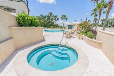 Copropriété à louer à Tampa, Floride: 2 chambres, 115.2 m2 № 1803673 - photo 26