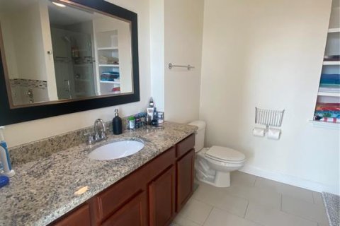 Copropriété à louer à Tampa, Floride: 2 chambres, 115.2 m2 № 1803673 - photo 9