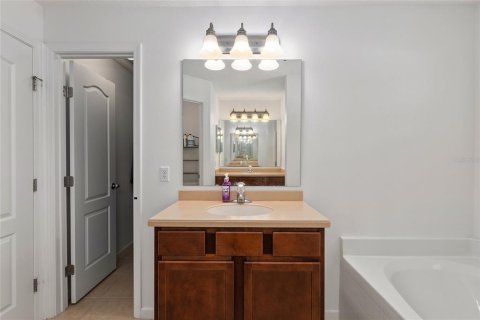 Casa en venta en Gainesville, Florida, 4 dormitorios, 178 m2 № 2195611 - foto 25