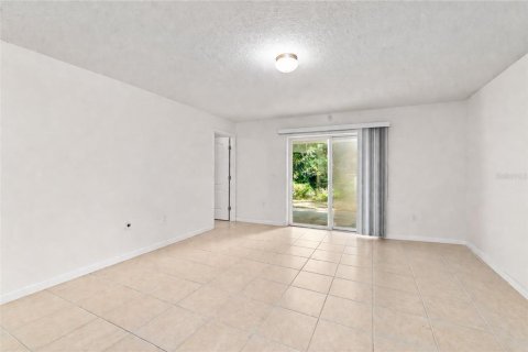 Casa en venta en Gainesville, Florida, 4 dormitorios, 178 m2 № 2195611 - foto 10