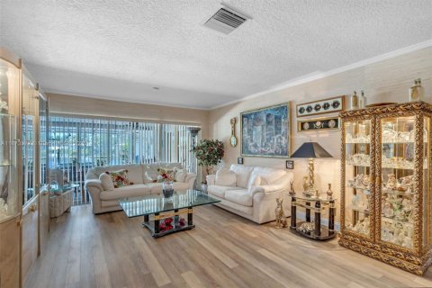 Casa en venta en Weston, Florida, 3 dormitorios, 216.65 m2 № 1928274 - foto 4