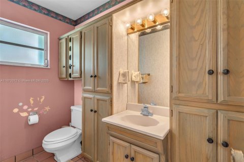 Casa en venta en Weston, Florida, 3 dormitorios, 216.65 m2 № 1928274 - foto 23