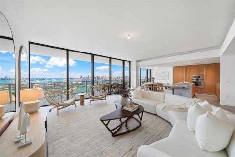 Купить кондоминиум в Майами-Бич, Флорида 3 спальни, 272.2м2, № 2012728 - фото 3