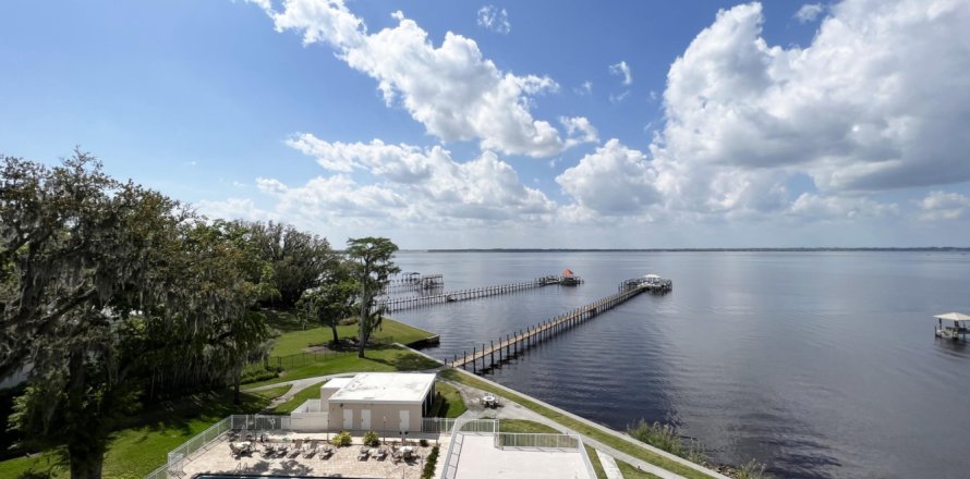 Condominio en Jacksonville, Florida, 3 dormitorios  № 766376