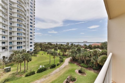 Copropriété à vendre à Daytona Beach Shores, Floride: 3 chambres, 159.33 m2 № 1108955 - photo 13