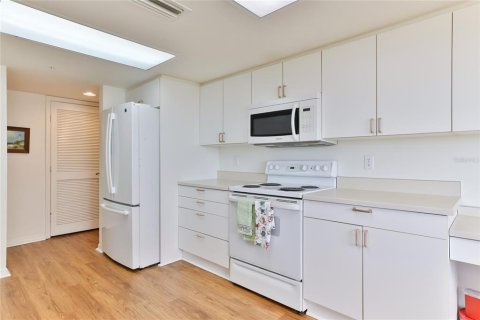 Copropriété à vendre à Daytona Beach Shores, Floride: 3 chambres, 159.33 m2 № 1108955 - photo 17