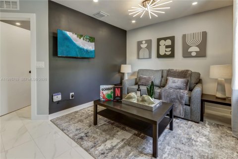 Apartamento en alquiler en Hollywood, Florida, 1 dormitorio, 38.55 m2 № 2048004 - foto 6