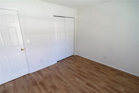 House in Dunedin, Florida 2 bedrooms, 72 sq.m. № 1778256 - photo 4
