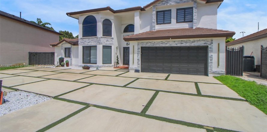 House in Miami, Florida 5 bedrooms, 301.65 sq.m. № 1926896