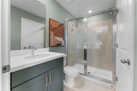 Townhouse in Apopka, Florida 4 bedrooms, 165.55 sq.m. № 2218661 - photo 17