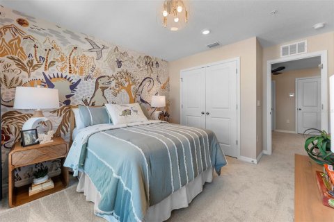 Townhouse in Apopka, Florida 4 bedrooms, 165.55 sq.m. № 2218661 - photo 19