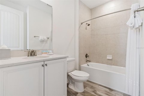 Adosado en venta en Kissimmee, Florida, 4 dormitorios, 159.05 m2 № 1919413 - foto 23