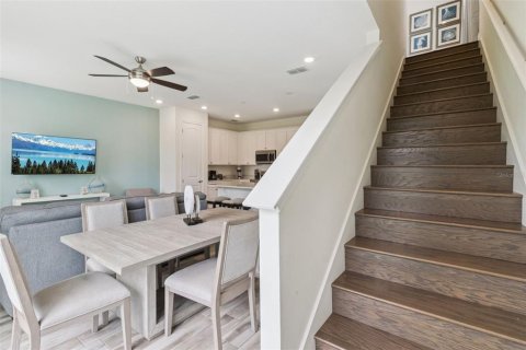 Adosado en venta en Kissimmee, Florida, 4 dormitorios, 159.05 m2 № 1919413 - foto 14