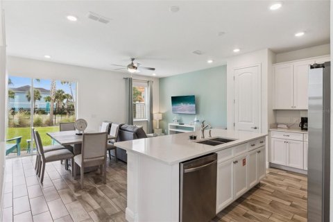 Adosado en venta en Kissimmee, Florida, 4 dormitorios, 159.05 m2 № 1919413 - foto 10