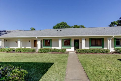 Casa en venta en Clearwater, Florida, 2 dormitorios, 95.69 m2 № 1637657 - foto 1