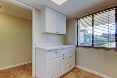 Casa en venta en Clearwater, Florida, 2 dormitorios, 95.69 m2 № 1637657 - foto 8