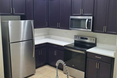 Condo in Kissimmee, Florida, 3 bedrooms  № 1899479 - photo 4