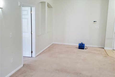 Condo in Kissimmee, Florida, 3 bedrooms  № 1899479 - photo 11