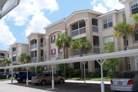 Condo in Kissimmee, Florida, 3 bedrooms  № 1899479 - photo 2