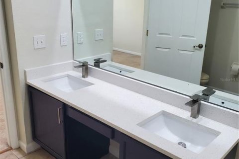 Condo in Kissimmee, Florida, 3 bedrooms  № 1899479 - photo 19