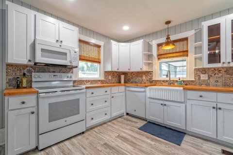 Villa ou maison à vendre à Sanford, Floride: 2 chambres, 119.47 m2 № 2324156 - photo 23