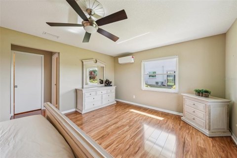 House in Sun City Center, Florida 3 bedrooms, 216.18 sq.m. № 1801846 - photo 29