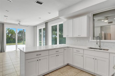 House in Nokomis, Florida 3 bedrooms, 306.76 sq.m. № 1839954 - photo 15