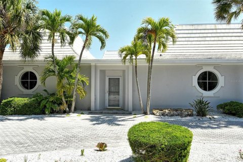 House in Nokomis, Florida 3 bedrooms, 306.76 sq.m. № 1839954 - photo 1