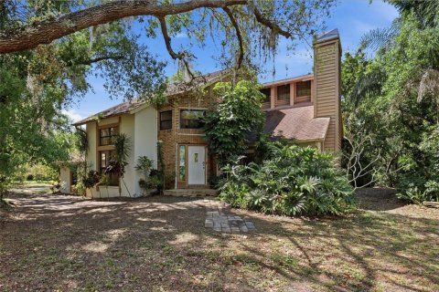 House in Sarasota, Florida 4 bedrooms, 197.51 sq.m. № 2151737
