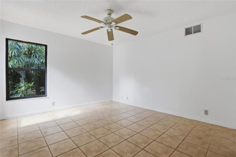 House in Sarasota, Florida 4 bedrooms, 197.51 sq.m. № 2151737 - photo 13
