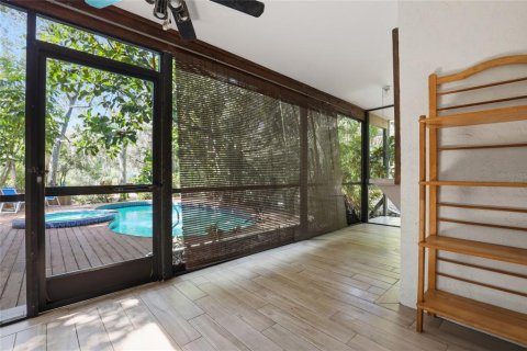 House in Sarasota, Florida 4 bedrooms, 197.51 sq.m. № 2151737 - photo 25