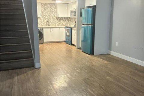 Condominio en venta en Orlando, Florida, 1 dormitorio, 71.07 m2 № 1880954 - foto 6